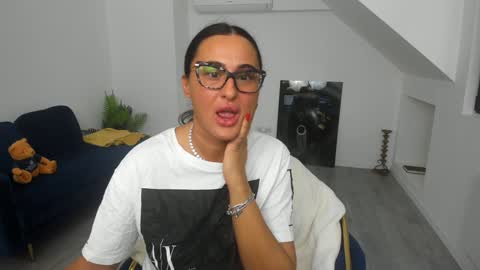 Snapshot of kathy_baby chatting on 09/11/25, 04:12 online show from 09/11/25, 04:12