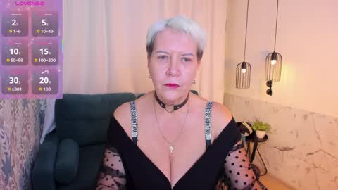 Snapshot of kathy_sunn chatting on 04/01/26, 01:41 Kathy online show from 04/01/26, 01:41