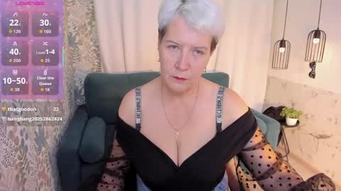 Snapshot of kathy_sunn chatting on 05/14/26, 01:29 Kathy online show from 05/14/26, 01:29