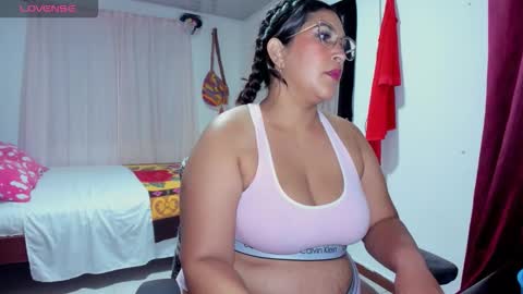 Kathye online show from 10/10/25, 02:10