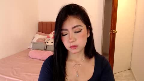 Snapshot of kathyrose_ chatting on 11/19/25, 04:40 Kathy online show from 11/19/25, 04:40