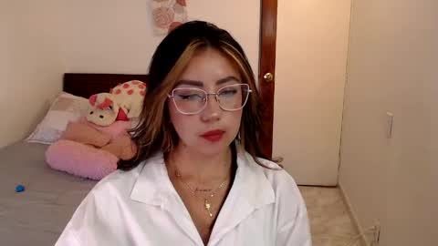 Snapshot of kathyrose_ chatting on 04/30/26, 08:57 Kathy online show from 04/30/26, 08:57