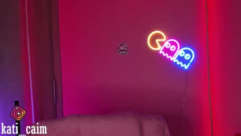 Snapshot of kati_01 chatting on 03/11/25, 03:45 online show from 03/11/25, 03:45