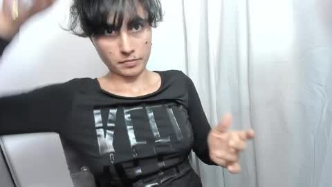 Snapshot of katia_12_ chatting on 06/01/26, 12:12 katia_12_ online show from 06/01/26, 12:12