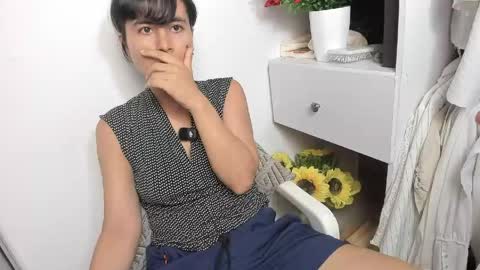 Snapshot of katia_12_ chatting on 06/06/26, 03:22 katia_12_ online show from 06/06/26, 03:22