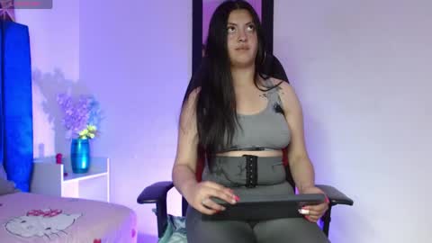 Snapshot of katia_dior chatting on 03/26/26, 02:22 katia_dior online show from 03/26/26, 02:22