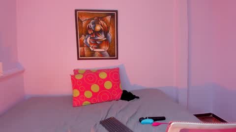 Khaterine online show from 02/24/25, 06:36