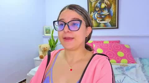 Khaterine online show from 09/15/25, 12:05