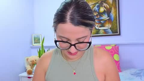 Khaterine online show from 09/23/25, 11:57