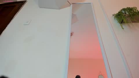 Katia  online show from 11/06/25, 11:22