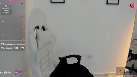 Snapshot of katialips_ chatting on 01/07/26, 04:37 Katia online show from 01/07/26, 04:37