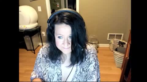 Snapshot of katie227 chatting on 03/06/26, 04:20 Katie online show from 03/06/26, 04:20