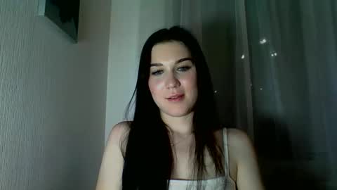 katie_foxi online show from 05/03/26, 07:09