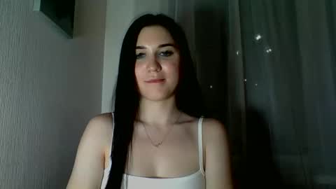 katie_foxi online show from 05/13/26, 07:22