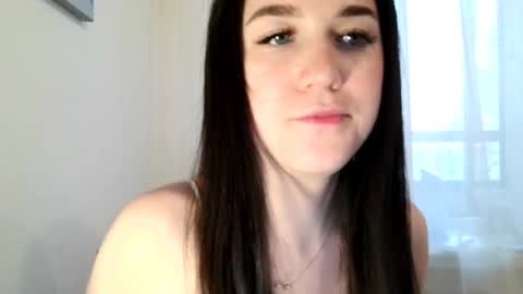 katie_foxi online show from 06/27/26, 07:08