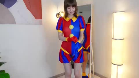 Katie online show from 10/30/25, 01:56