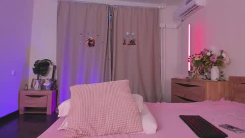 Snapshot of katie_ness chatting on 03/06/26, 03:08 Kate online show from 03/06/26, 03:08