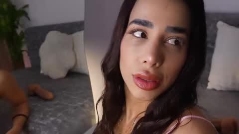 Katie online show from 09/11/25, 11:10