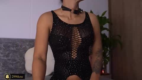 Katie online show from 12/04/25, 10:24