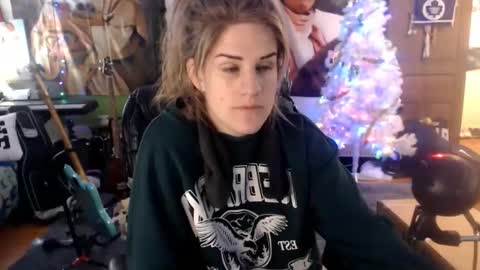 Katie online show from 01/03/25, 05:28