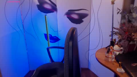 Katie online show from 11/26/25, 05:41