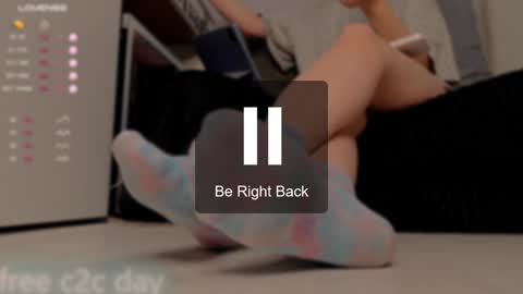 Snapshot of katiewoww chatting on 12/06/24, 12:49 Miss Katie online show from 12/06/24, 12:49