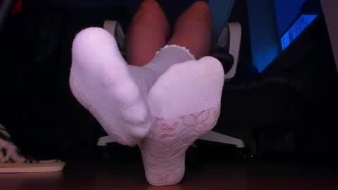 Snapshot of katiewoww chatting on 02/10/26, 04:38 Miss Katie online show from 02/10/26, 04:38