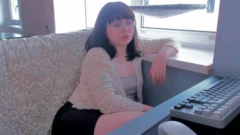 Snapshot of katiewoww chatting on 03/13/26, 09:38 Miss Katie online show from 03/13/26, 09:38