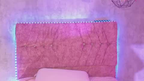 Katie online show from 06/10/26, 08:02