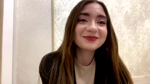 Snapshot of katinaflatau chatting on 05/09/26, 07:08 Rosie online show from 05/09/26, 07:08