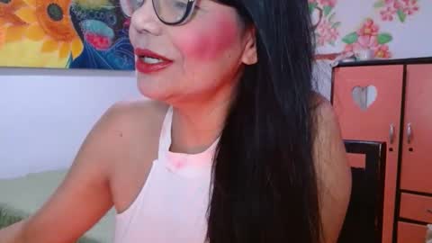 katiusca_horny2 online show from 04/26/26, 09:23