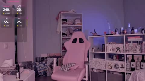 Snapshot of katkittykate chatting on 03/26/26, 06:52 katkittykate online show from 03/26/26, 06:52