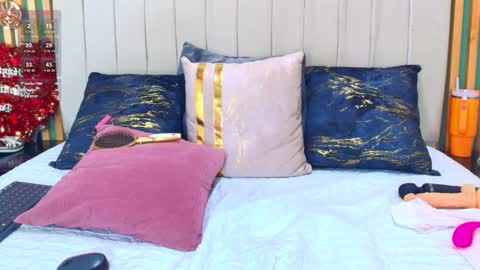 K A T L Y N  online show from 02/16/25, 04:53