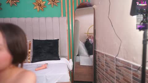 K A T L Y N  online show from 09/24/25, 07:17