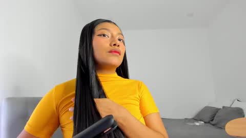 Follow me on instagram and twitter as correaktnees online show from 03/11/25, 07:48