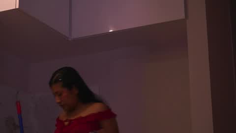 Snapshot of katnees_correa chatting on 04/24/26, 08:50 Follow me on instagram and twitter as correaktnees online show from 04/24/26, 08:50