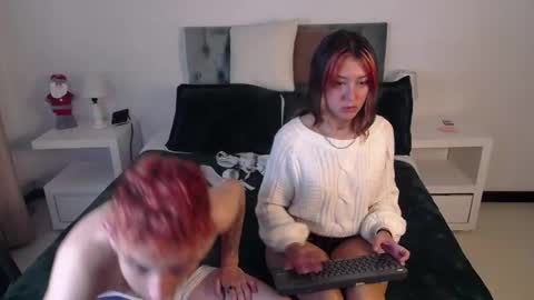 Snapshot of katnia_and_marcuz chatting on 12/11/24, 05:48 Katnia and Marcuz online show from 12/11/24, 05:48