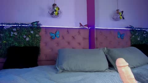 .... Katniss .... online show from 01/06/25, 07:45