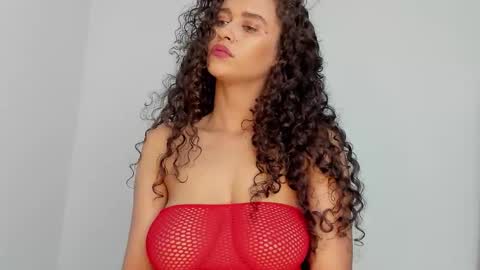 Snapshot of katrhin_66 chatting on 12/07/24, 04:53 Kathrin online show from 12/07/24, 04:53