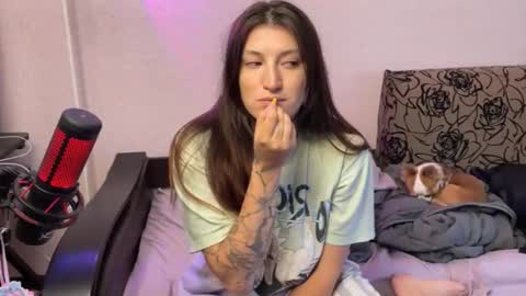   naked in pvt show 100 tk online show from 05/31/26, 03:41