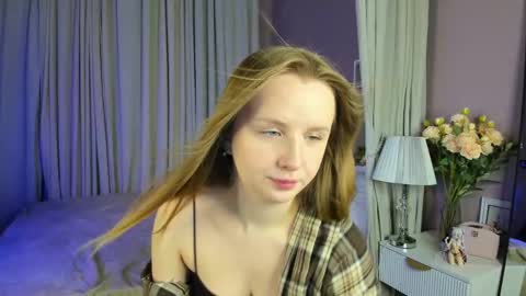 Katrina Bail online show from 05/03/26, 01:00