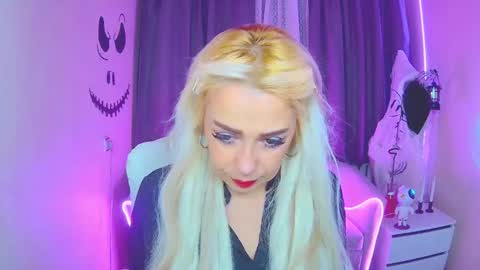 katrinacharm online show from 11/02/25, 07:11