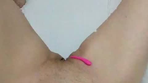 Snapshot of katrinna_arinna chatting on 12/27/24, 01:22 katrina dont forget to give me thumbs up online show from 12/27/24, 01:22