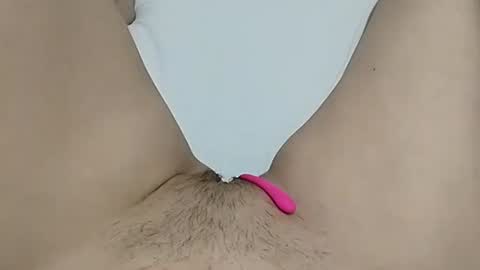 Snapshot of katrinna_arinna chatting on 01/05/25, 08:10 katrina dont forget to give me thumbs up online show from 01/05/25, 08:10