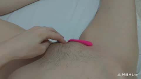 Snapshot of katrinna_arinna chatting on 01/18/25, 10:39 katrina dont forget to give me thumbs up online show from 01/18/25, 10:39