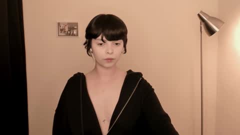 katsuro online show from 11/19/25, 08:09