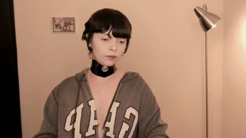 katsuro online show from 11/22/25, 09:36