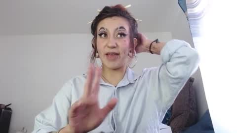 Snapshot of katsuyu_of_cristal chatting on 02/15/25, 08:54  JESSIKA  online show from 02/15/25, 08:54