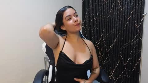 Snapshot of katt_bdsm chatting on 03/13/26, 05:30 Katt online show from 03/13/26, 05:30