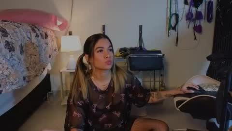 Katt  online show from 04/25/26, 04:15